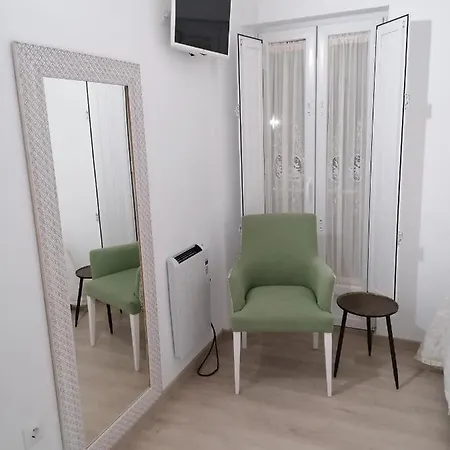 Carballo De Prado 1900 山林小屋 庞特维德拉